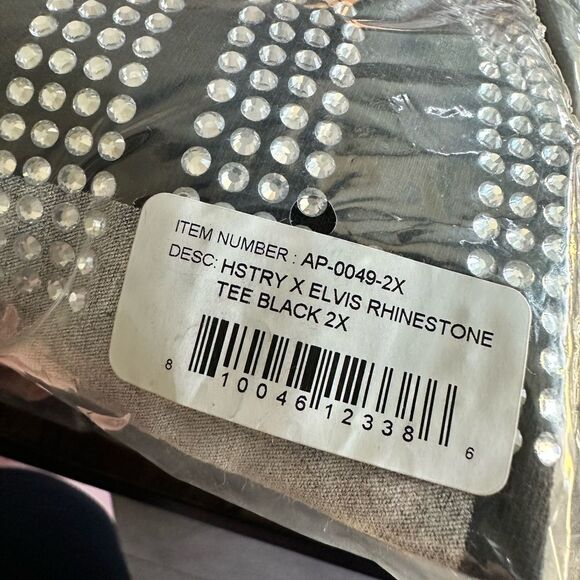 NWT Hstry By NAS ELVIS Black Short Sleeve Graphic Rhinestone Tee Shirt - Size 2X - Picture 6 of 6